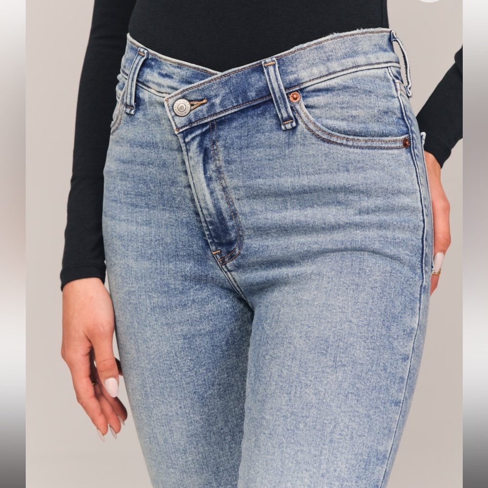 Abercrombie High Rise Super Skinny Ankle Jean - Curve Love